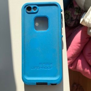 6 IPHONE 5/5S CASES